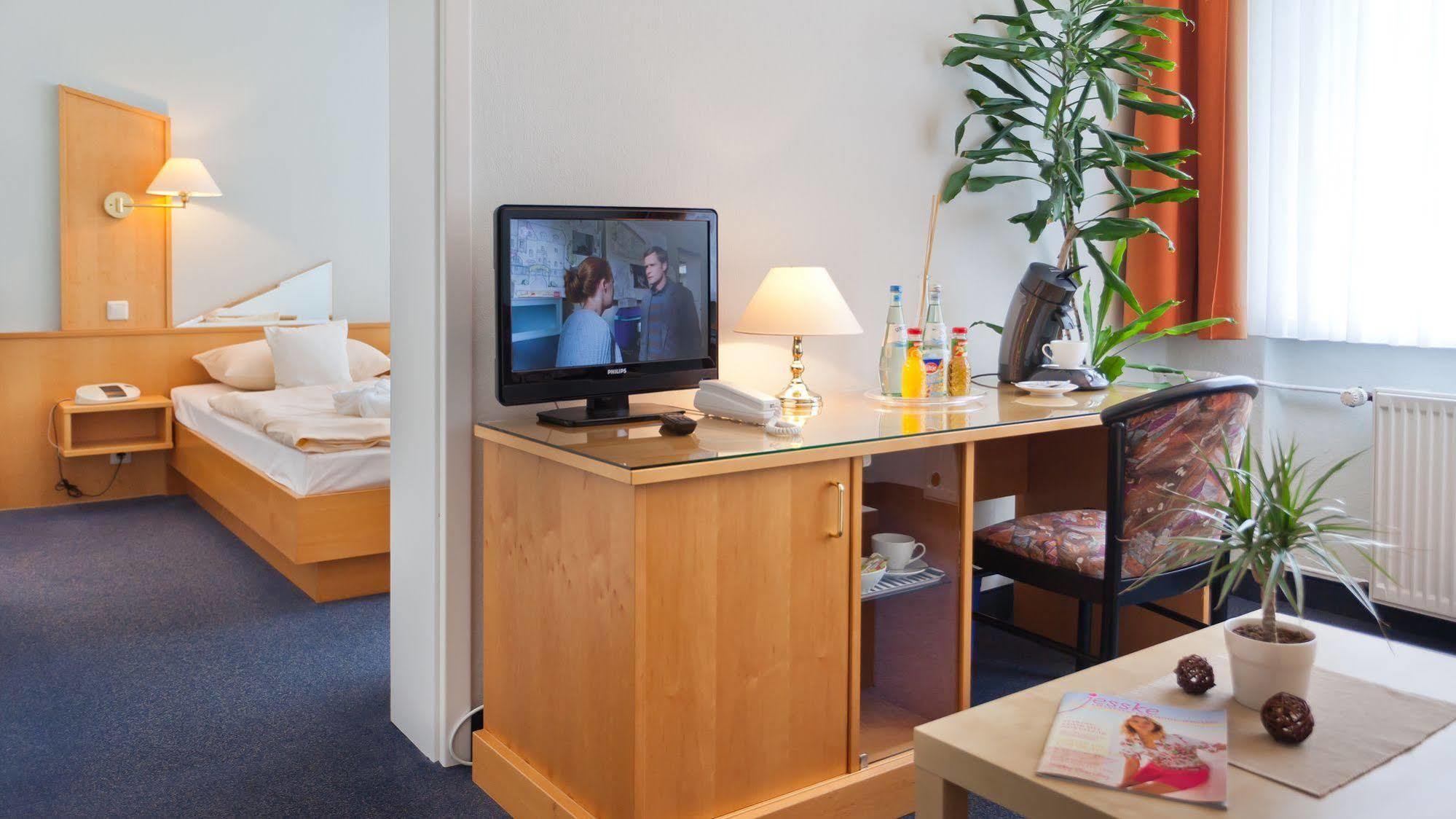 Hotel Villa Subklew Sellin  Buitenkant foto
